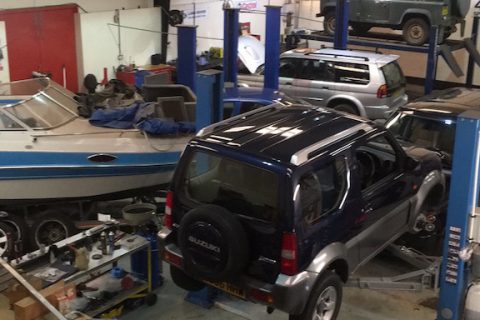 Stewarts4x4 workshop